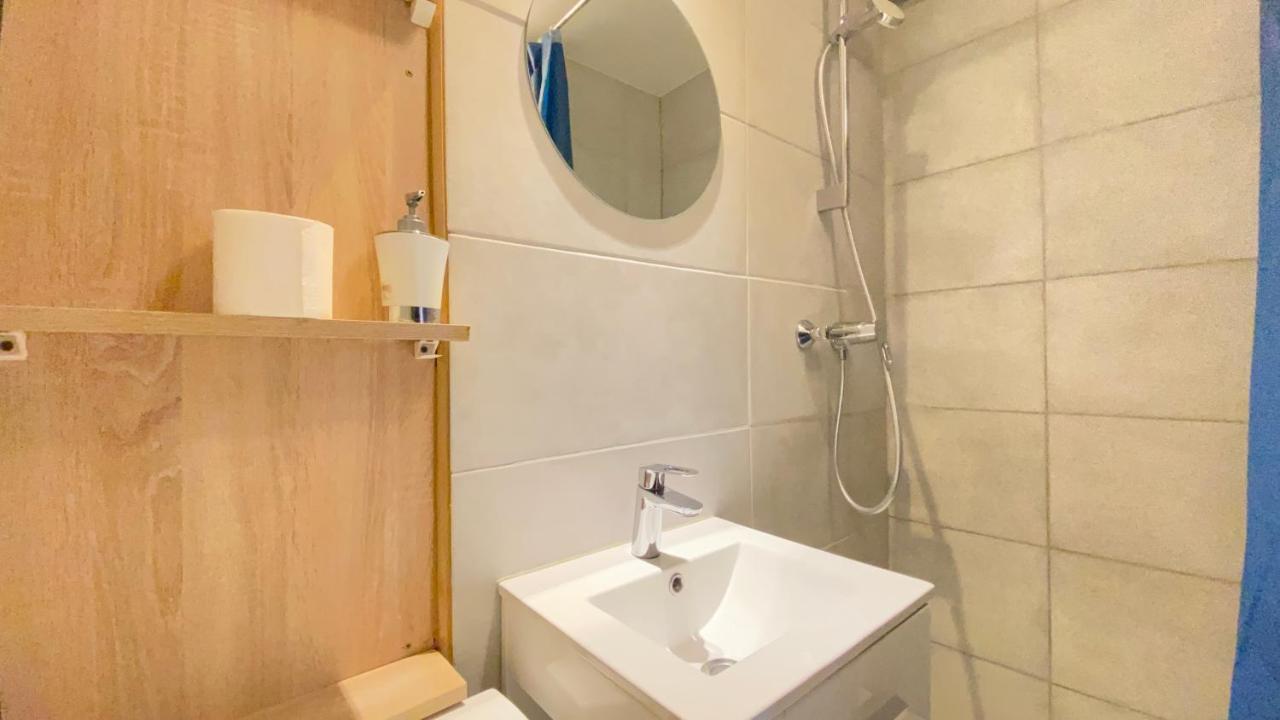 The Old Town - 1 Chambre, Cosy, Centre Ville Antibes Luaran gambar